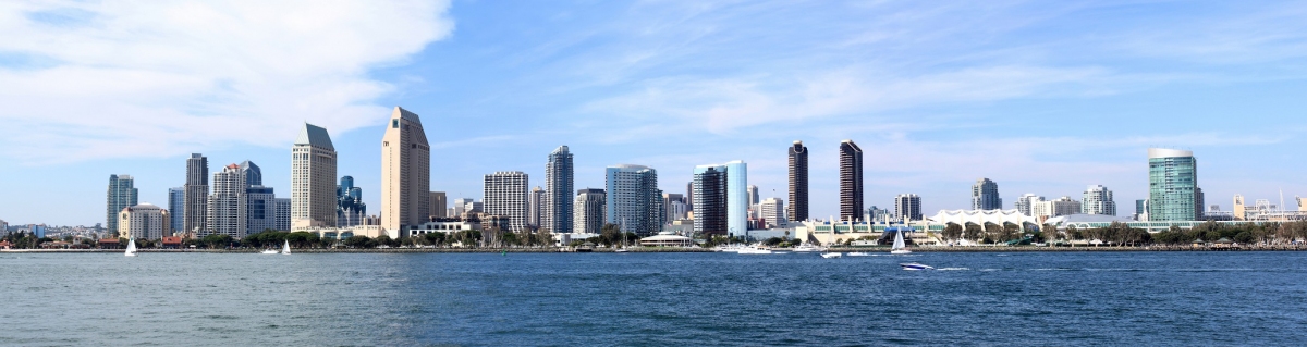 Panorama von Downtown San Diego Skyline (GKSD / stock.adobe.com)  lizenziertes Stockfoto 
License Information available under 'Proof of Image Sources'